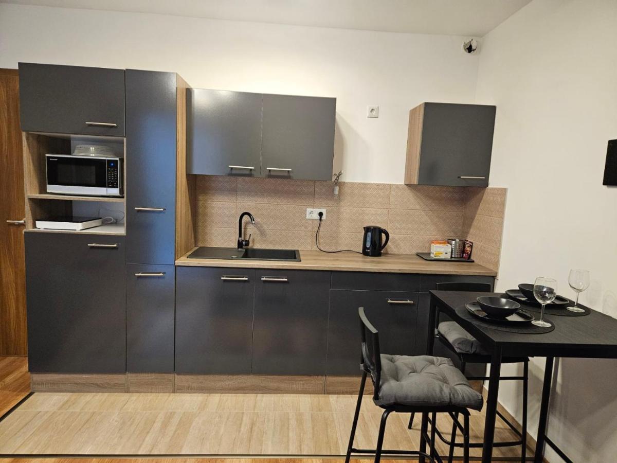 Апартаменты N&Z Apartman Close To The Downtown Будапешт Экстерьер фото
